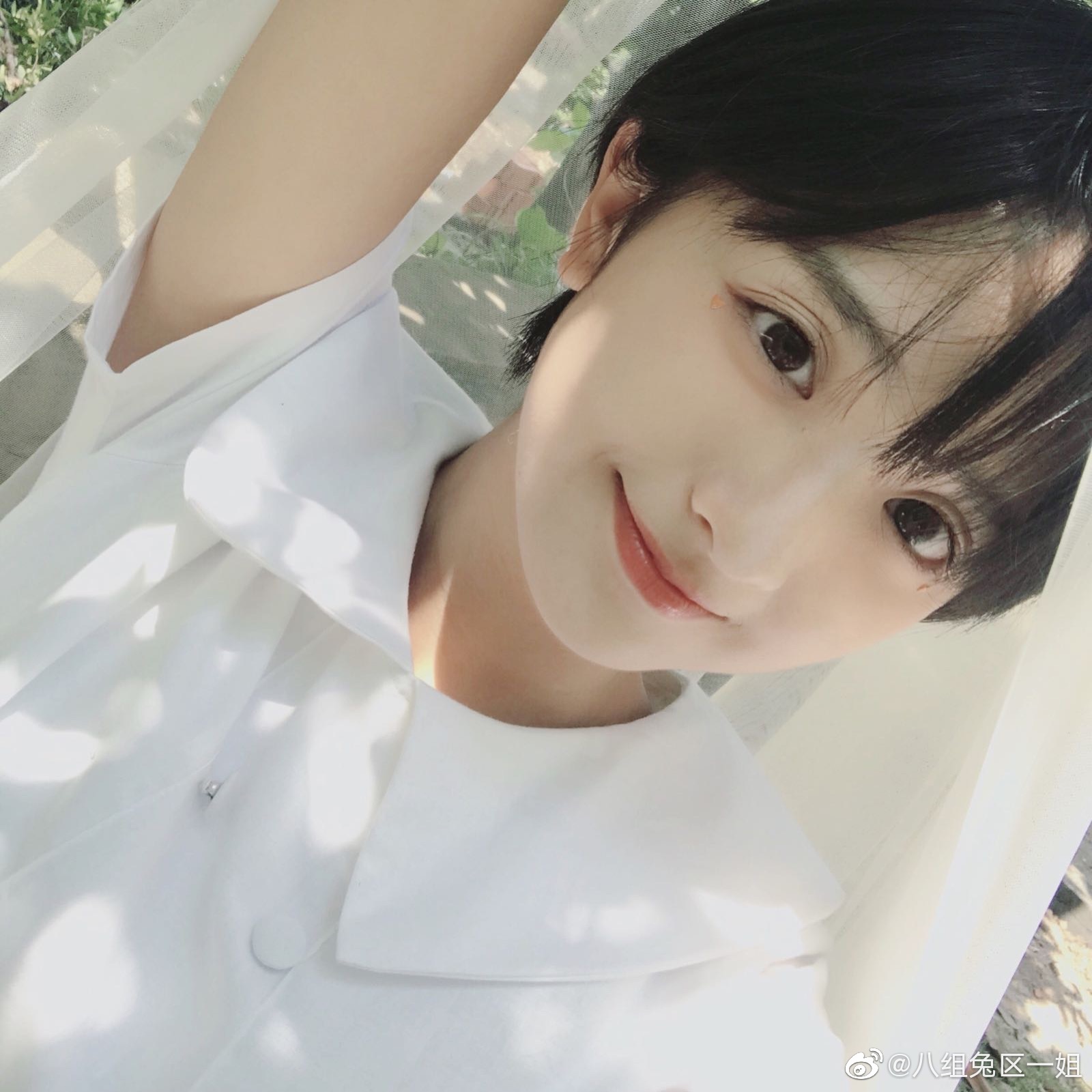 短发真的是检验颜值的标准厉嘉琪一头短发清爽靓丽青春灵动