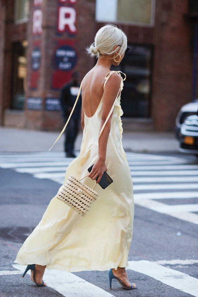 趁着五一假期露个美背也可以很撩人 还很清凉时尚|露背|美背|露背装