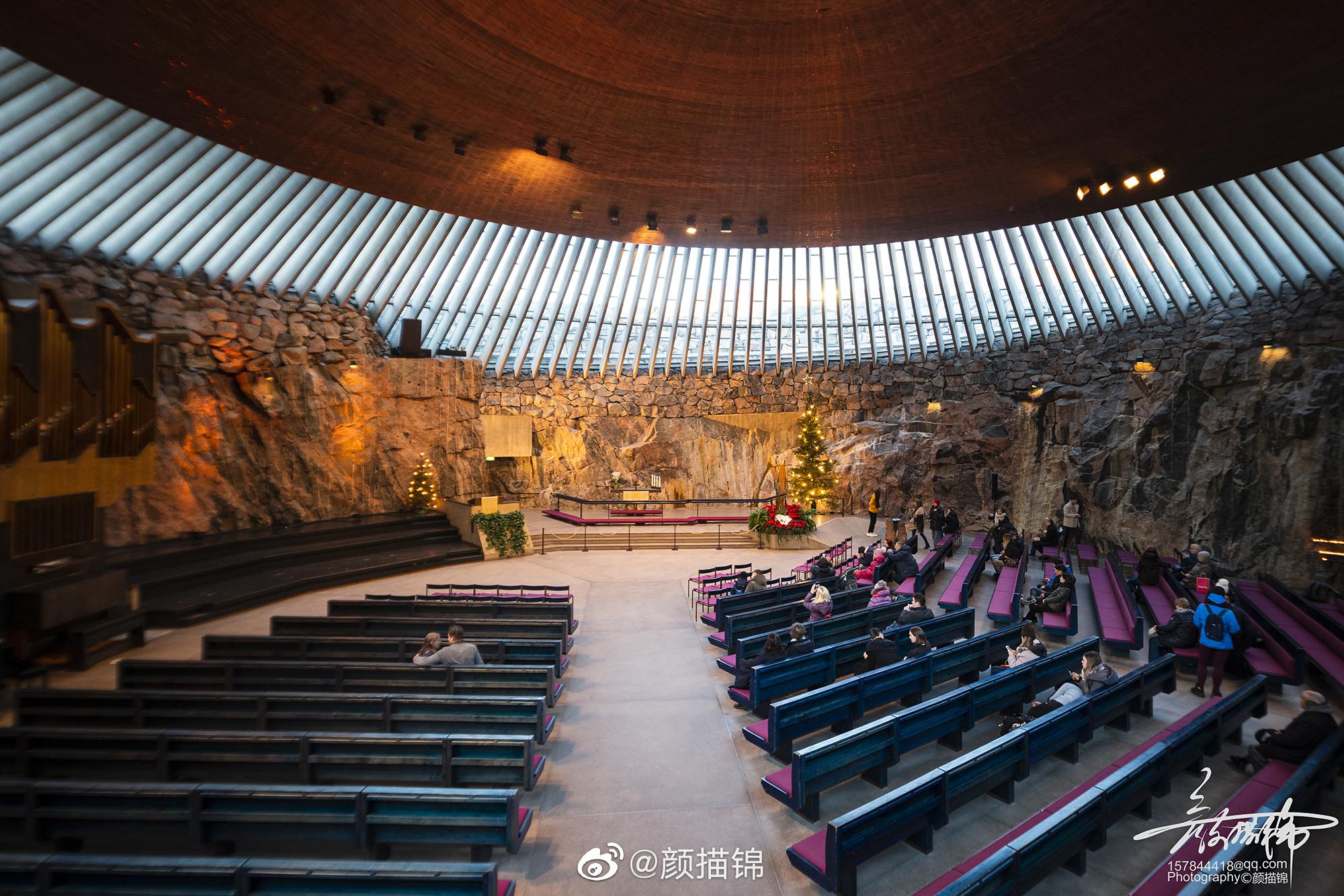 赫尔辛基的岩石教堂,又名坦佩利奥基奥教堂,完成于1969年