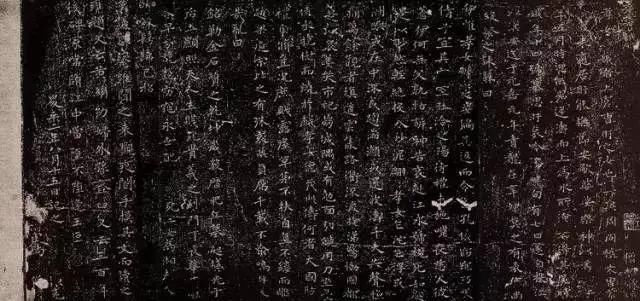 用嘴咬笔抄经5年,144万字金粉小楷,无手书法家创造国内两大奇迹|张文佑|小楷|孝女曹娥碑_新浪新闻