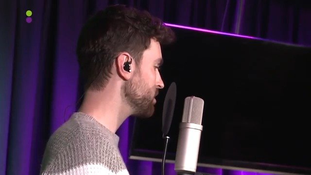 duncan laurence做客荷兰电台演唱欧视参赛曲《arcade》