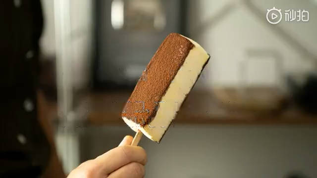 提拉米苏冰淇淋 冰棒蛋糕 梦龙冰淇淋雪糕