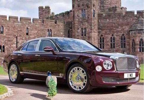 英国女王座驾全球只有两台估值1500万美元真皮后有工匠的名字