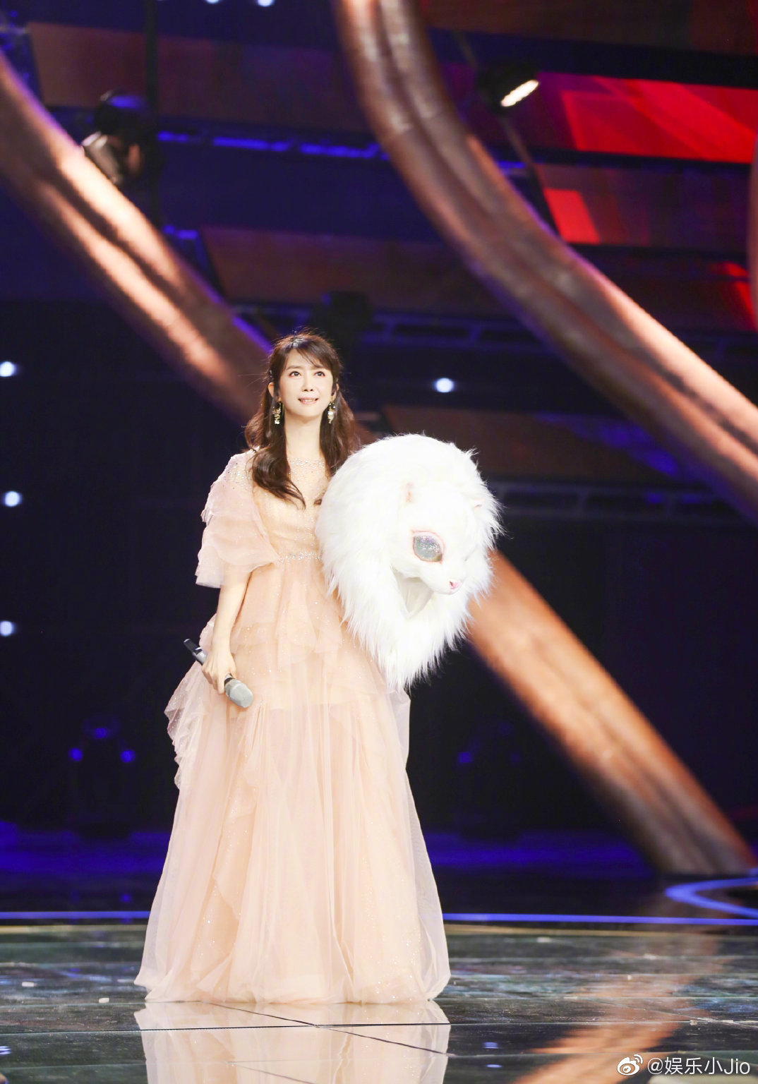 1969年的孟庭苇,气质还这么好_高清图集_新浪网