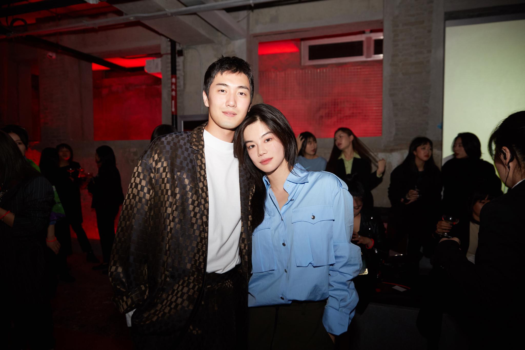 reb李蔓瑄in2019秋冬系列派对青春就是经典未来超乎想象