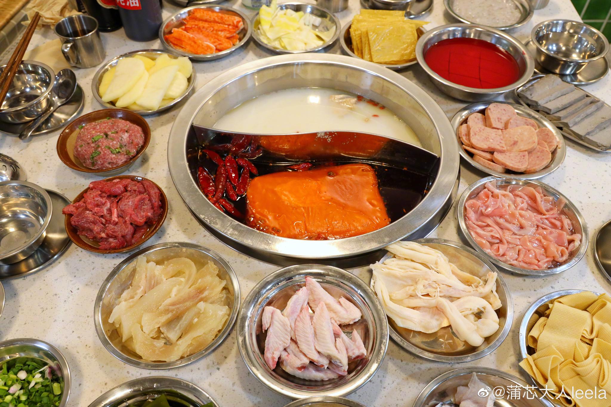 爱吃火锅的人,一定过得很幸福.原以为广州没有冬天