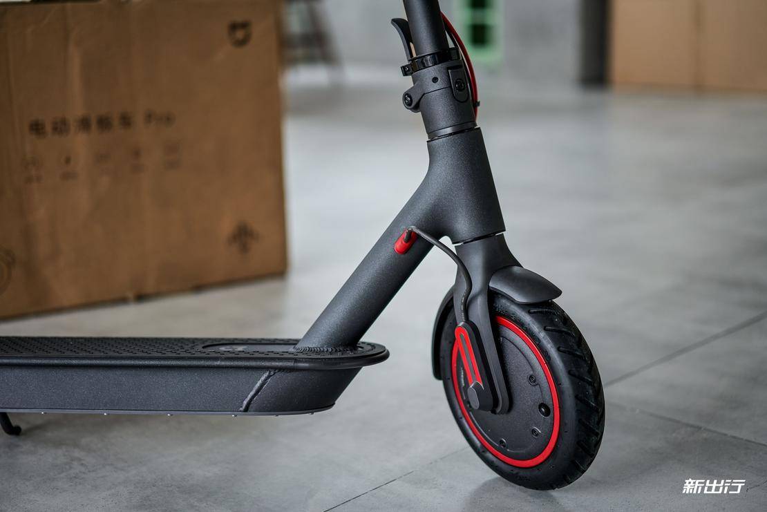 性能升级动力更强劲小米米家电动滑板车pro发布