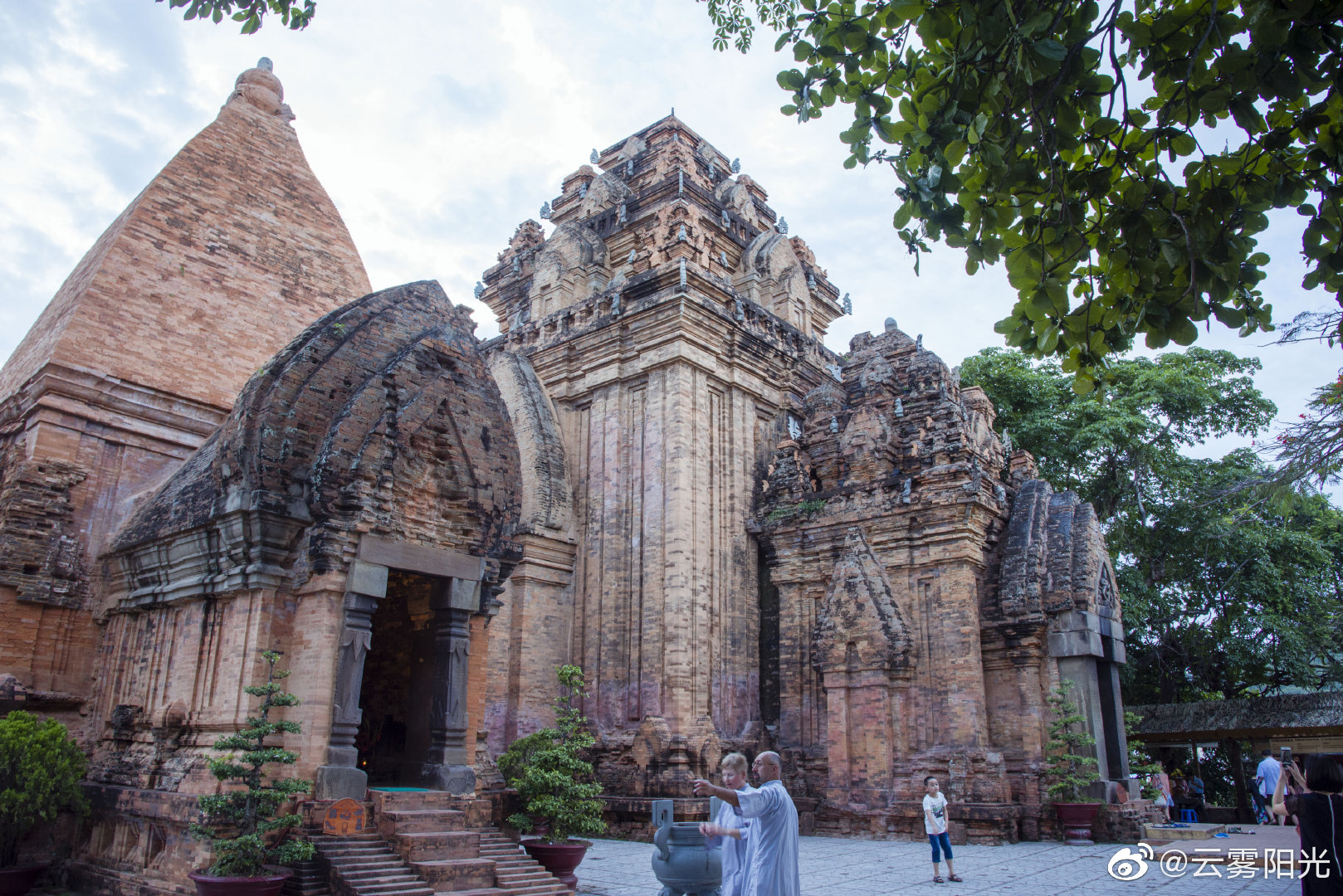 占婆塔是芽庄旅游必打卡景点之一,也是芽庄最具历史文化的建筑