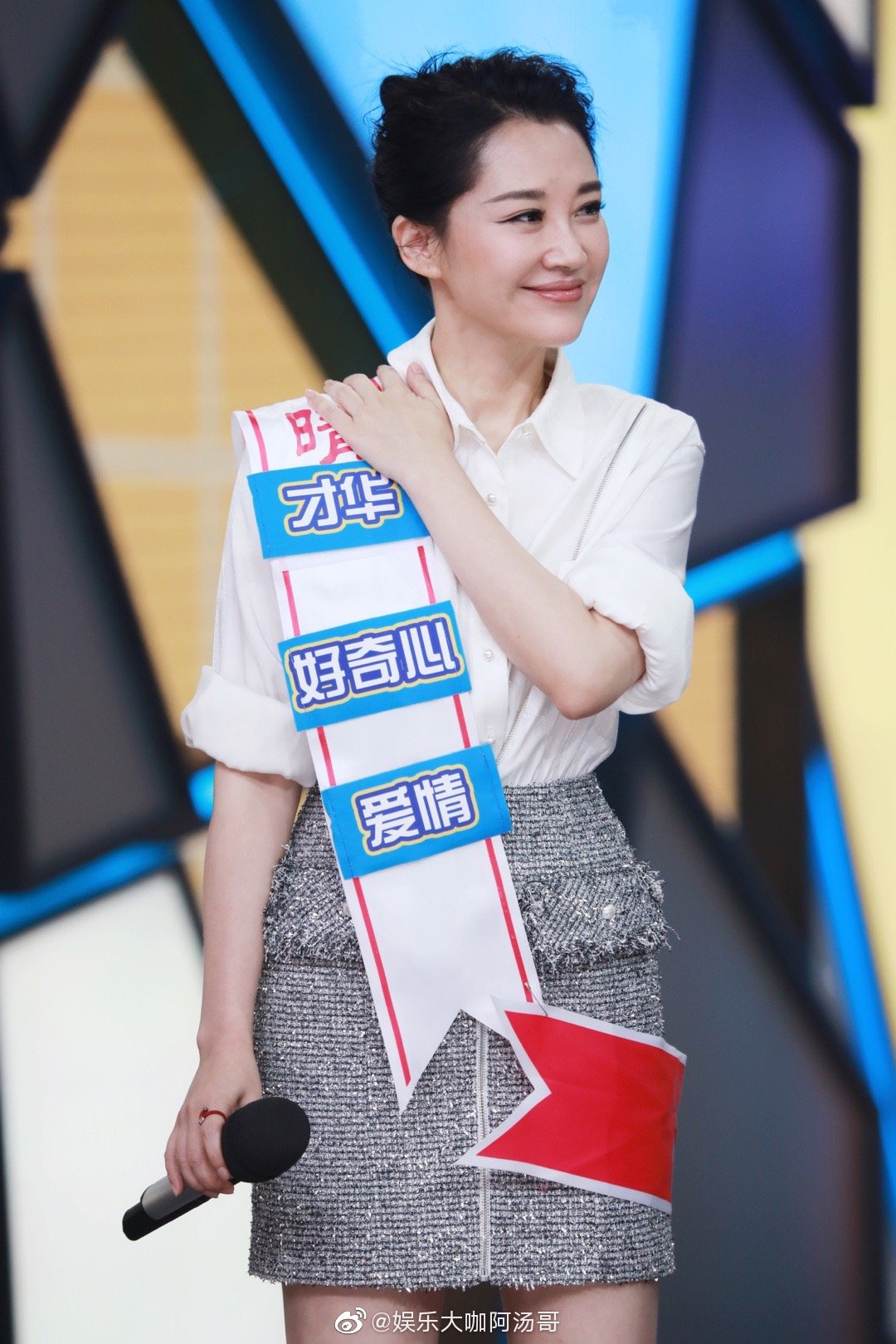 今晚《快乐大本营》许晴的老年妆惊艳了时光