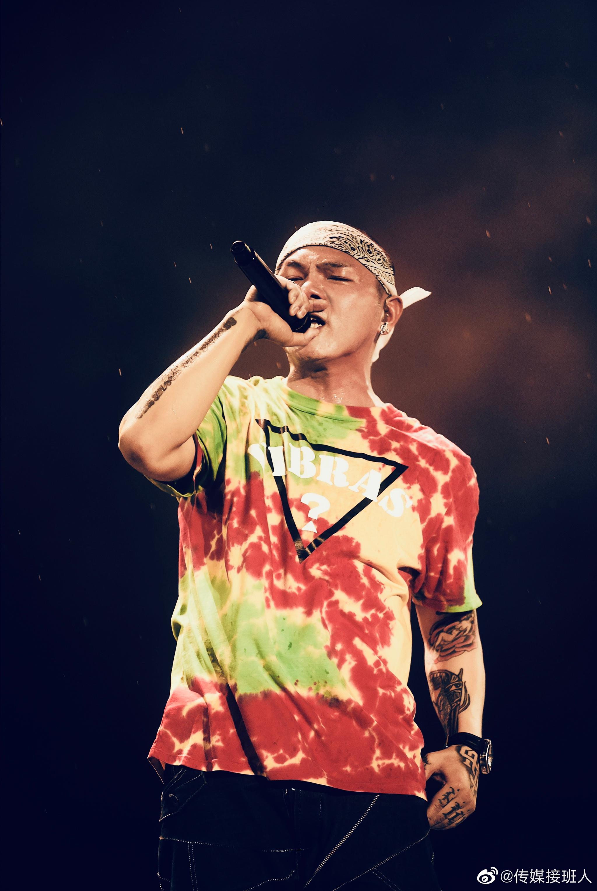 中国新说唱全国四强选手大傻宣布结婚,双喜临门 成家立业 奔走相告