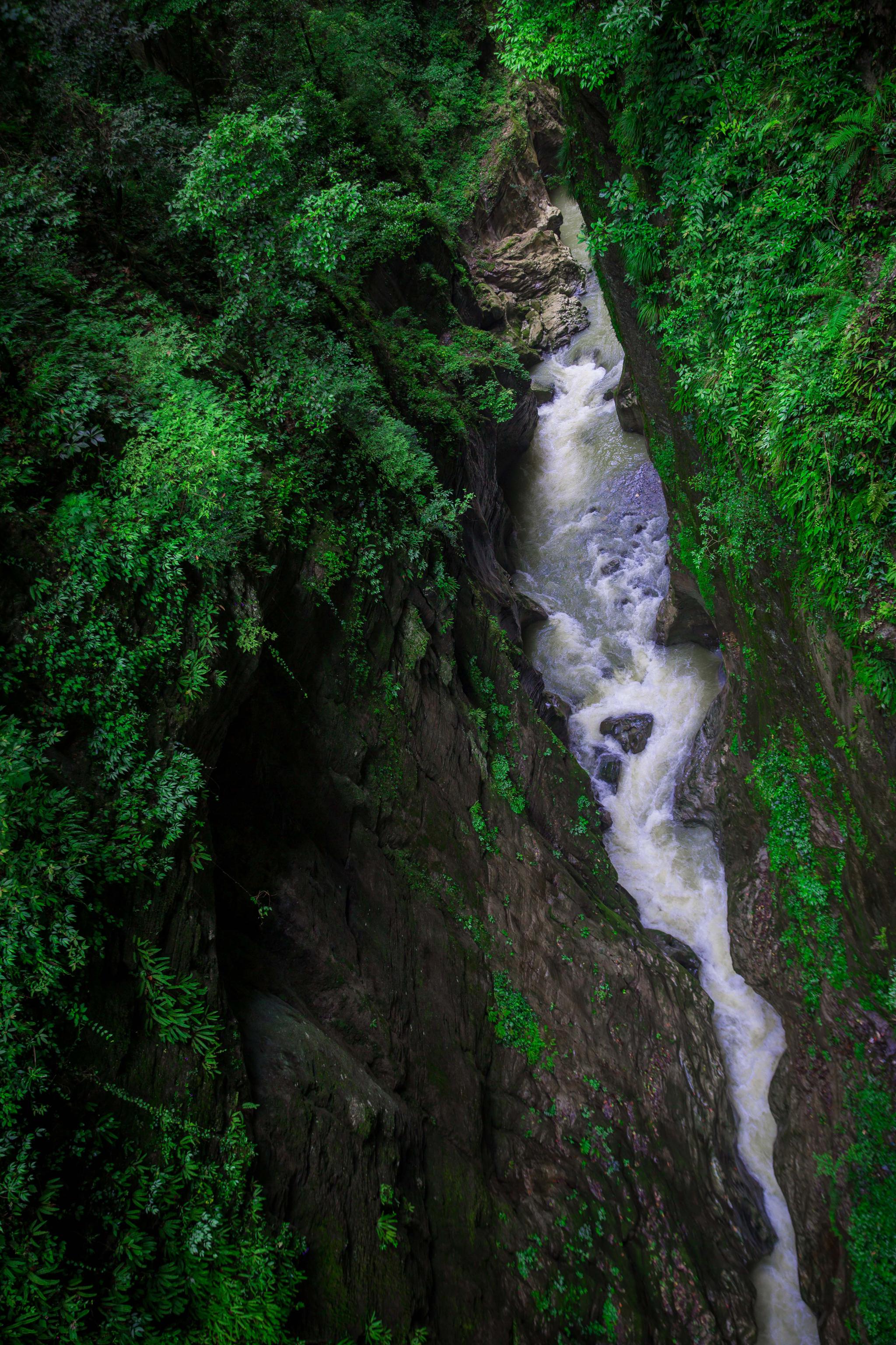 湖北恩施绝美深山峡谷,不光名字好听,是盛夏避暑胜地