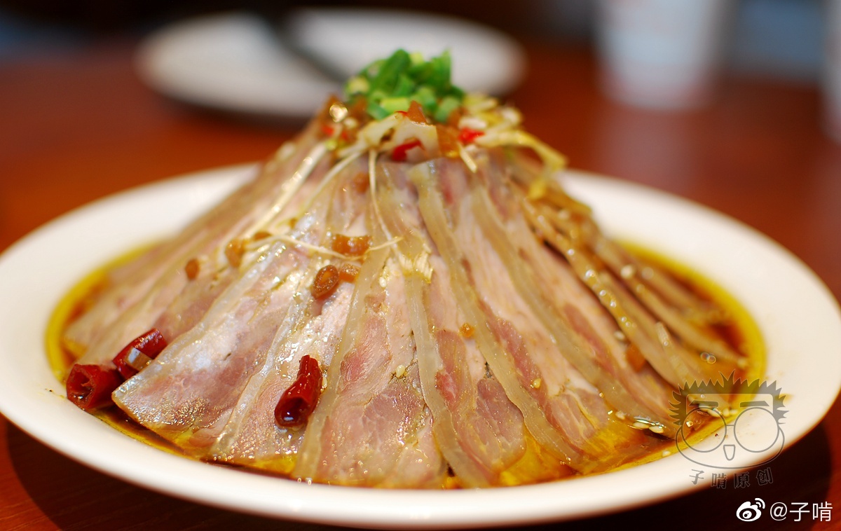 西工大西门创新大厦一楼的永明臊子面,西府小吃的大集合