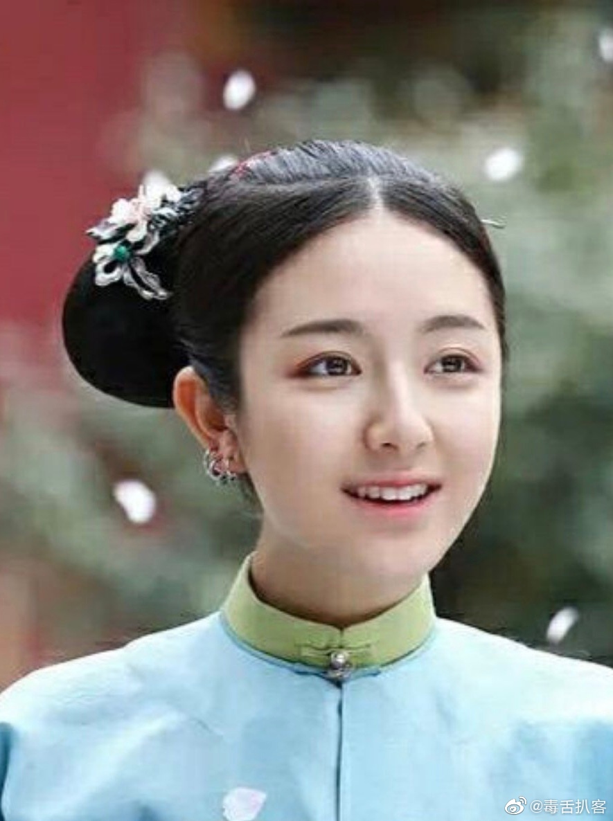 李兰迪《梦回大清》的剧照和剧中截图差别真的很大了_高清图集_新浪网