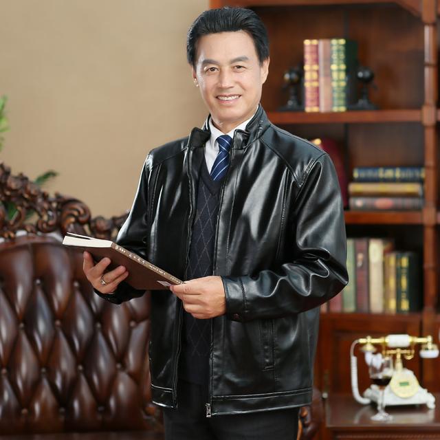 宁少喝两箱啤酒,也要拿下"总统装",不是我吹,特彰显男人品味