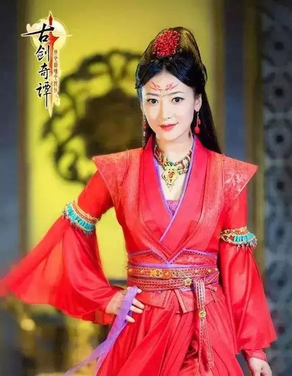 女星穿薄纱红衣古装,南笙似西域公主,刘诗诗美如仙女下凡!