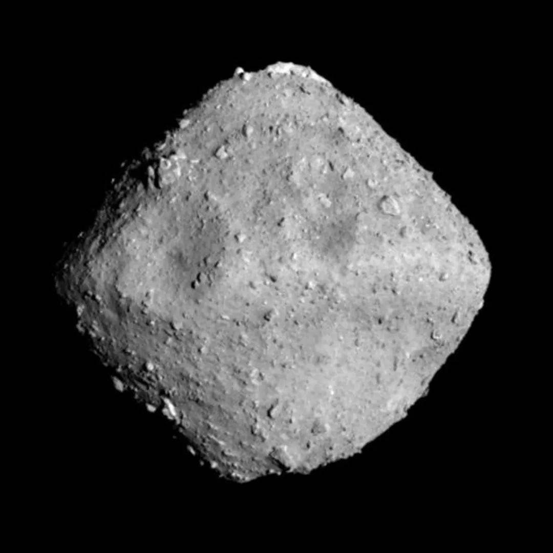 日本飞船"偷吻"小行星"龙宫" :2020年送样本回地球