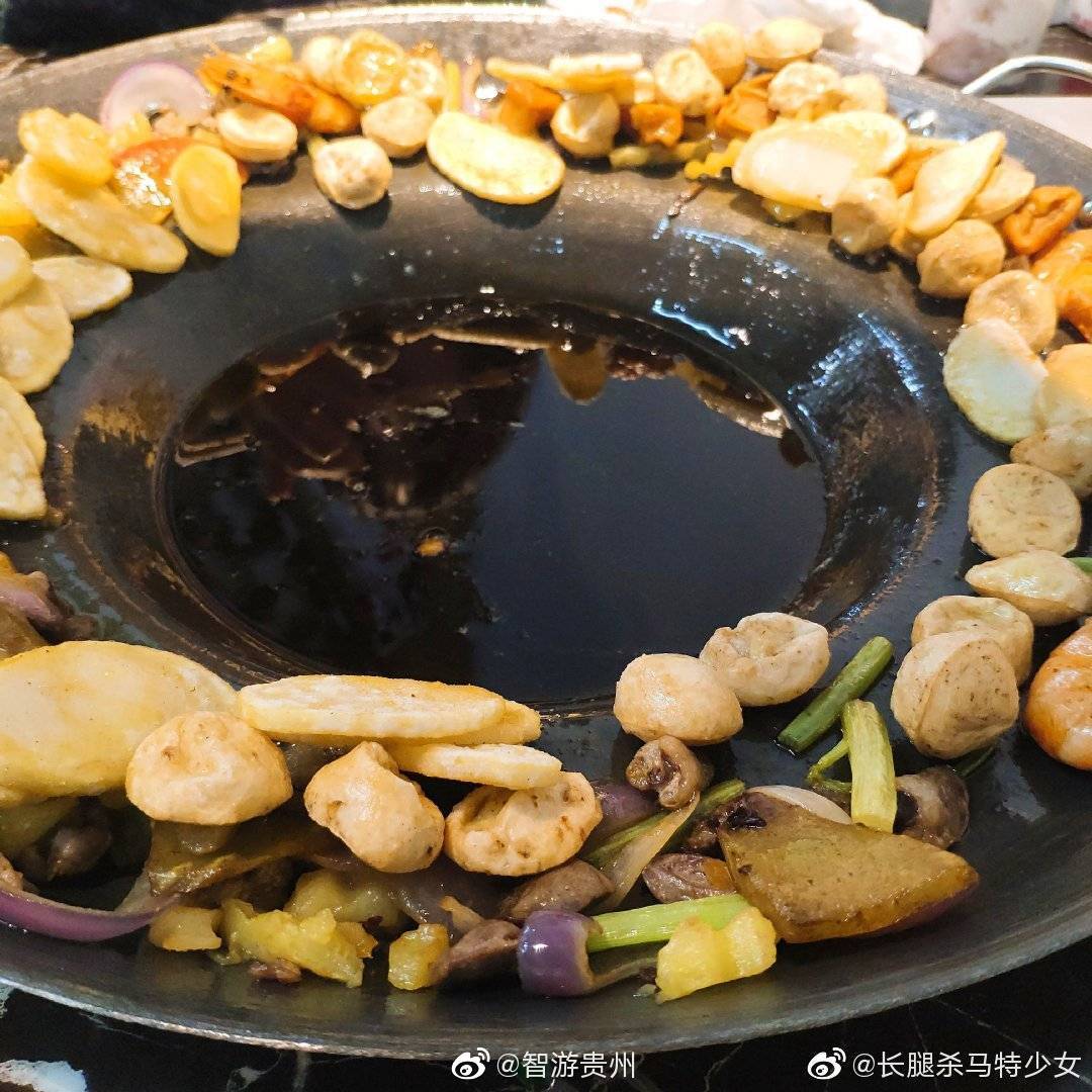 贵州烙锅—经典美食|历史|烹饪|好吃|少女|辣椒面_新浪新闻