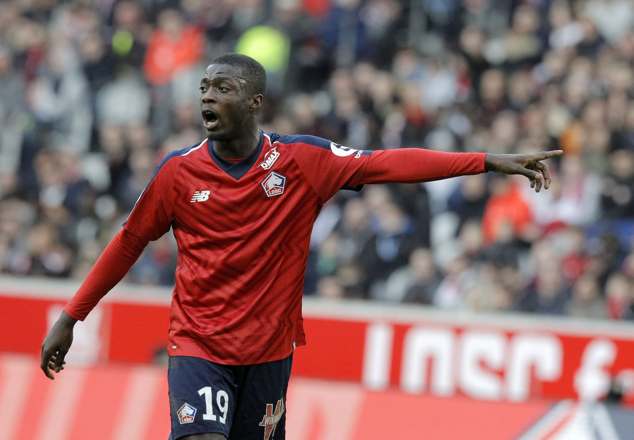 电讯埃弗顿考虑签里尔佩佩