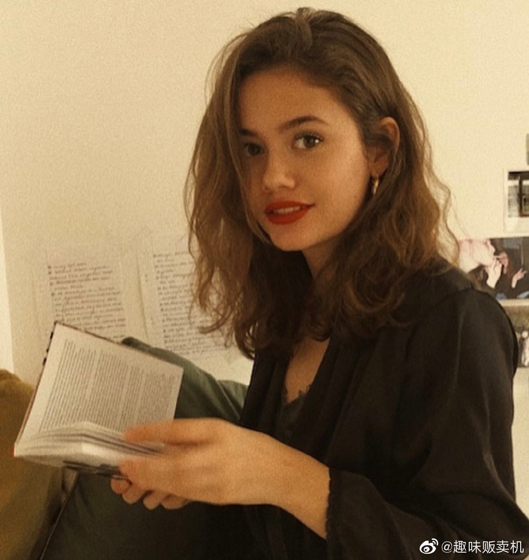 icon丨来自澳大利亚的小姐姐hannah,极具复古气质的美人儿