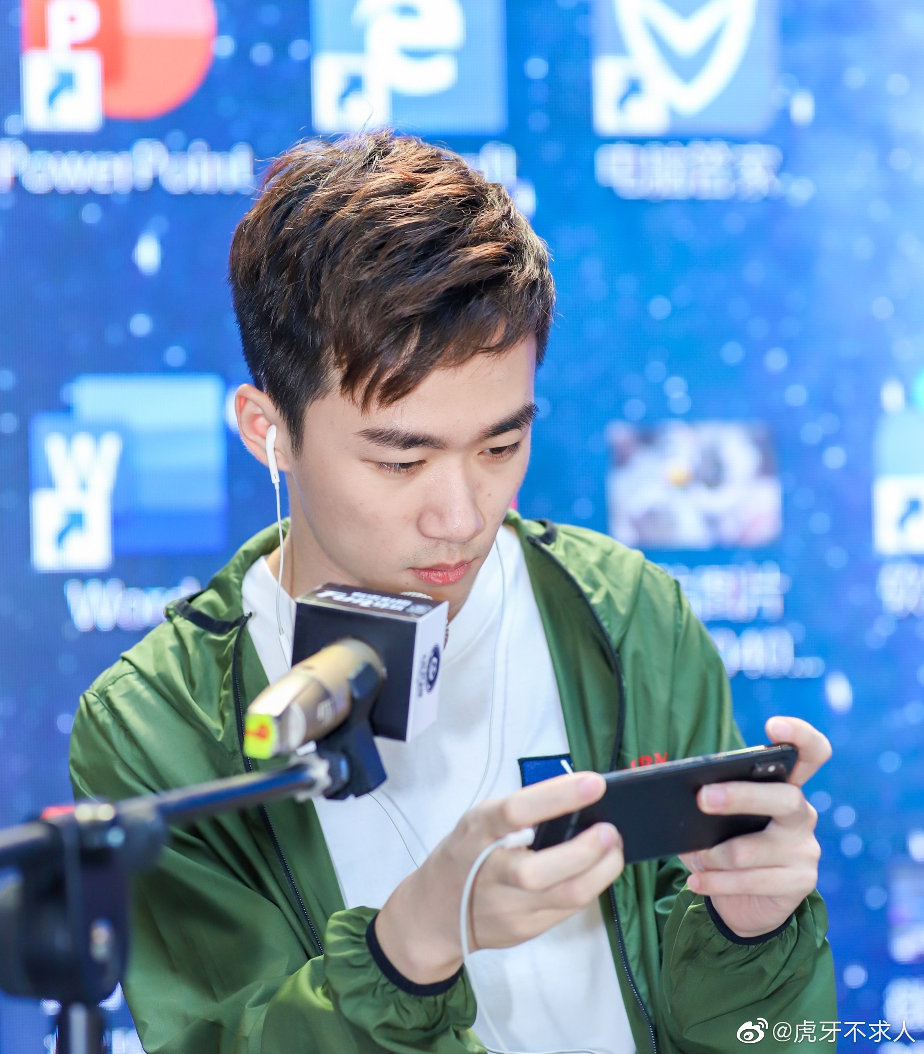 2019年5月11号是意义非凡的一天|粉丝见面会|后盾|见面会_新浪新闻