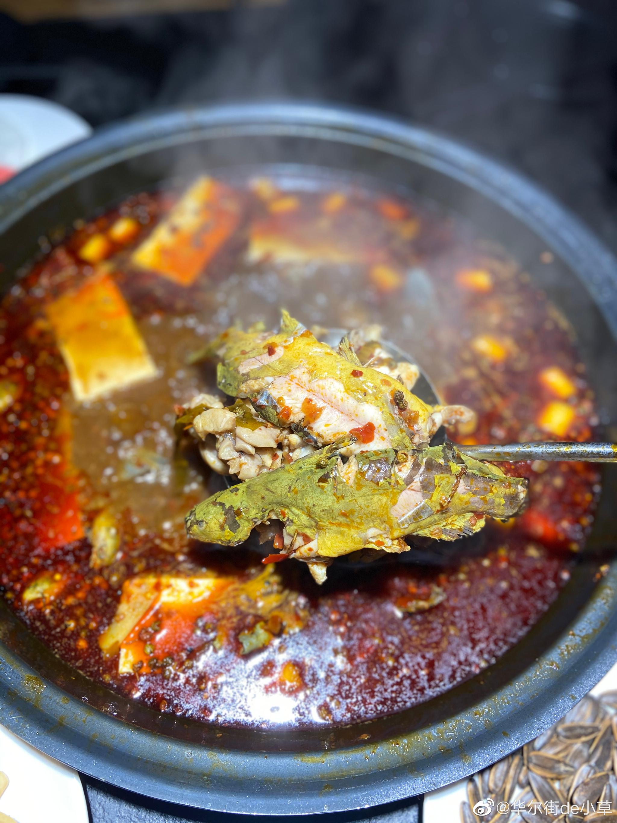 鼎尚鲜老重庆地摊鱼