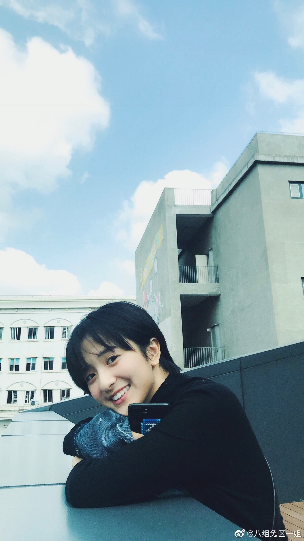 短发真的是检验颜值的标准厉嘉琪一头短发清爽靓丽青春灵动