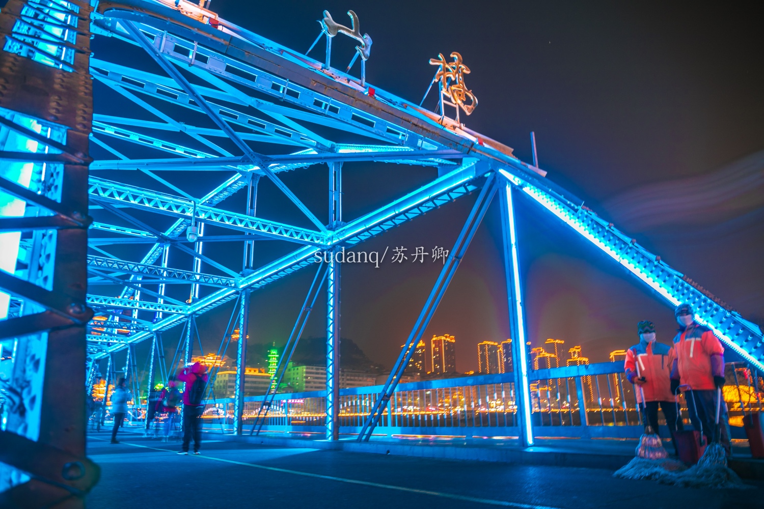 蘭州中山橋,是遊客去蘭州旅遊必看的一處景觀,位於蘭州城關區