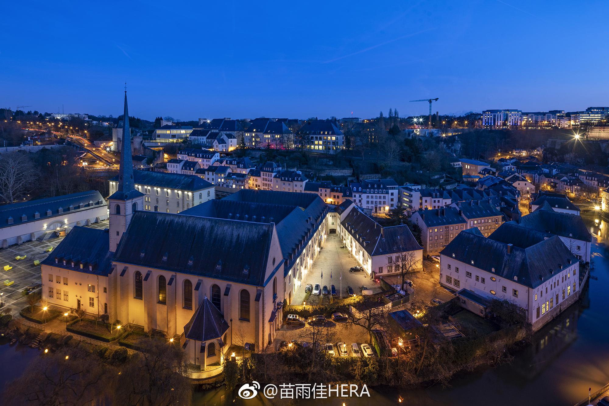 月光下的卢森堡就是印象中欧洲夜晚的样子