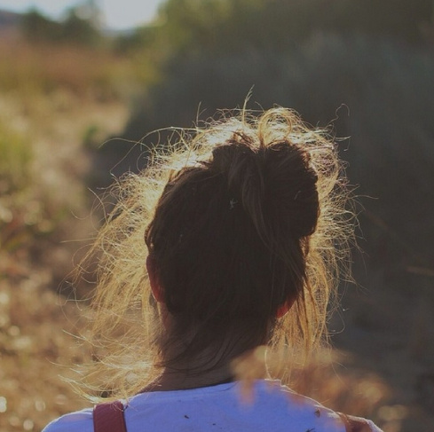 再难过也狠的下心说再见,再不舍也能假装洒脱的大步向前,转身的一瞬间