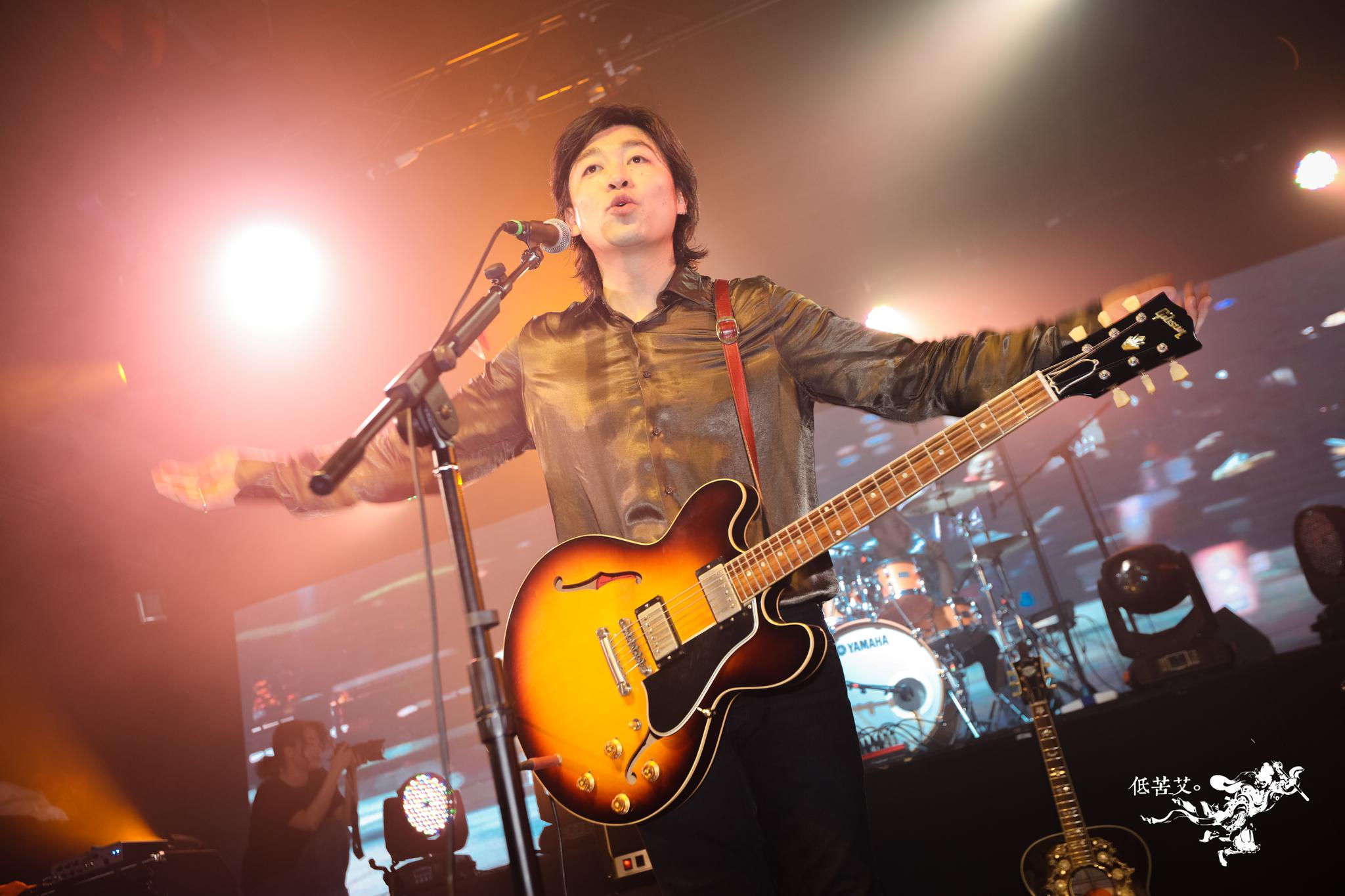 2018.12.30 北京站专场演出 @低苦艾乐队 @疆进酒omnispace