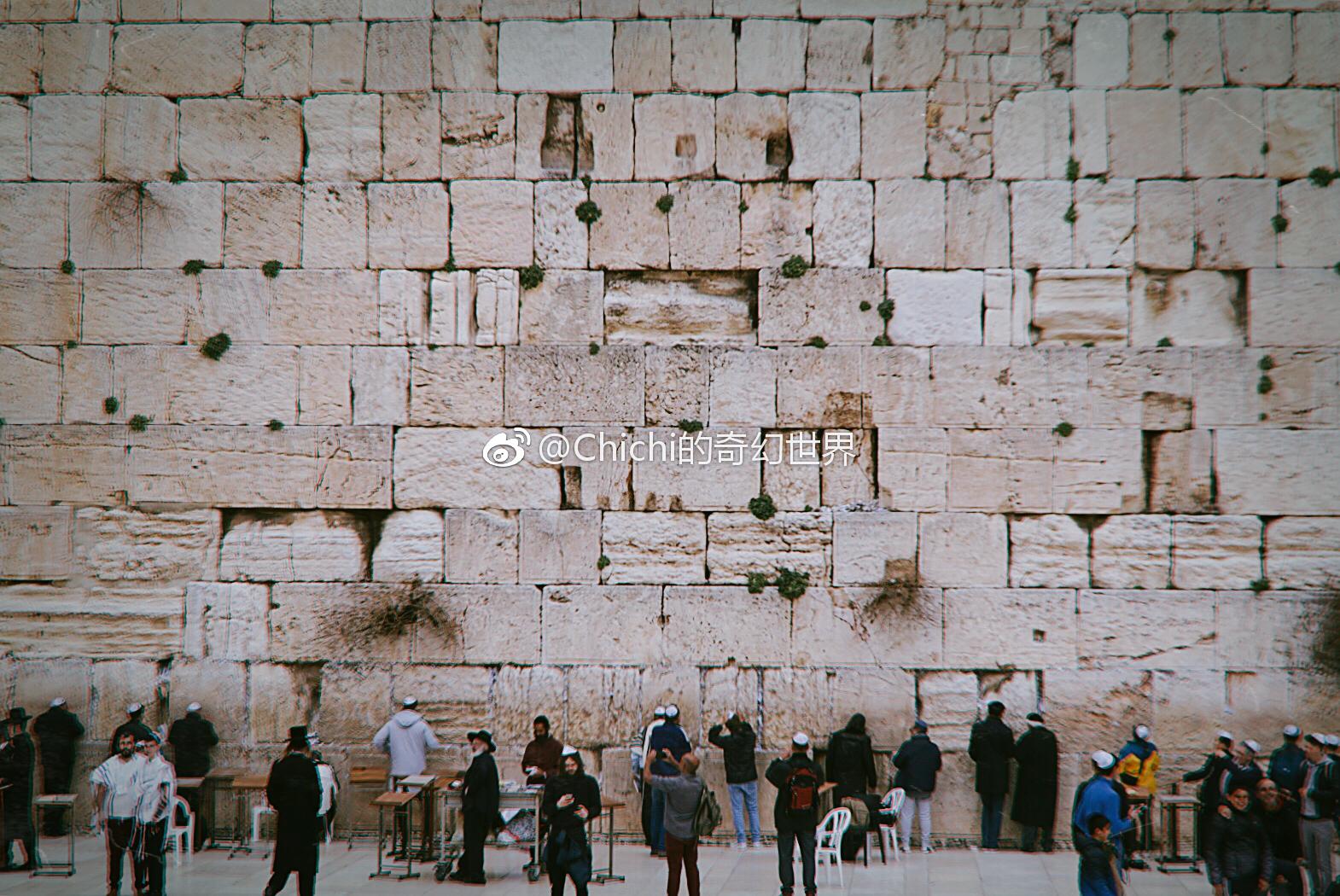 西墙又称为哭墙始建于公元前19年