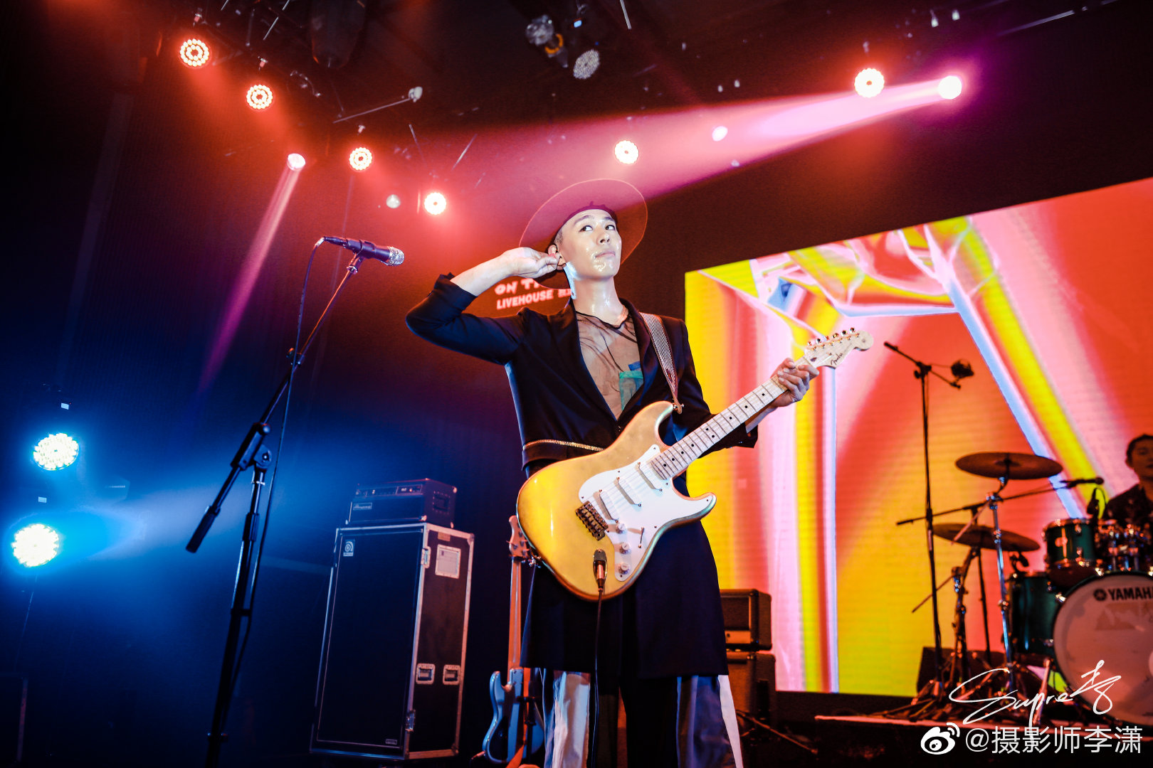 click15乐队全国巡演合肥站杨策确实太帅了太有魅力