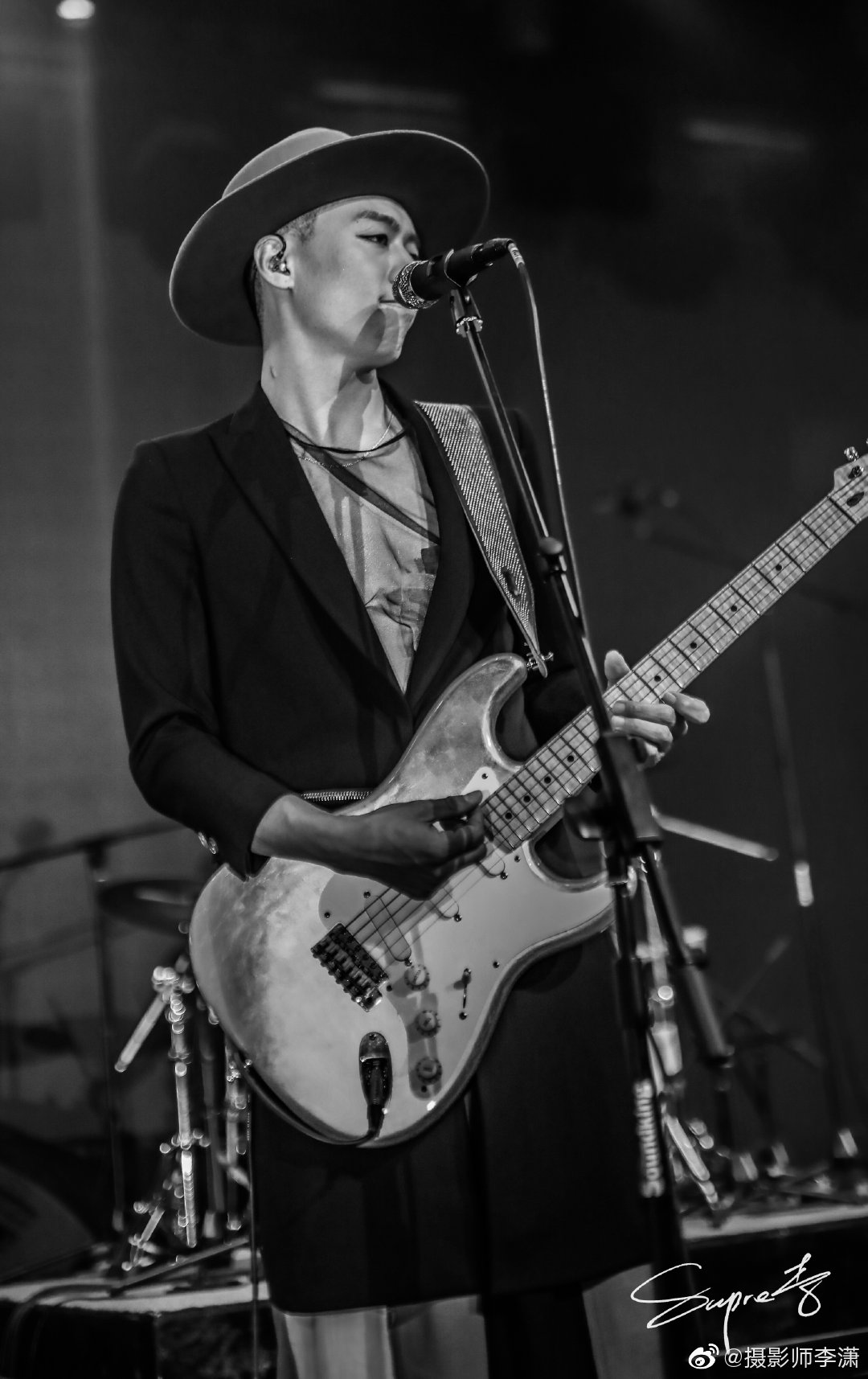 click15乐队全国巡演合肥站杨策确实太帅了太有魅力