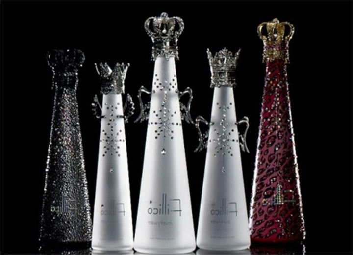 世界上最贵的8大矿泉水,第8值一辆奥迪,网友:喝杯开水压压惊