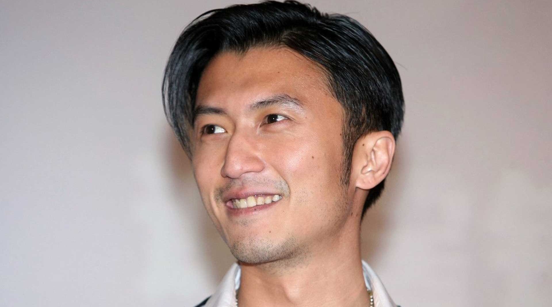 刘德华台上调侃谢贤谢霆锋都不好意思了全场直接笑翻了