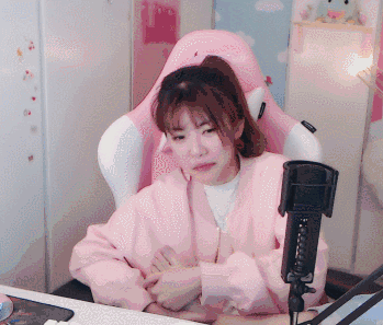 周淑怡大型翻车现场问粉丝要自己的照片大家纷纷开始整活