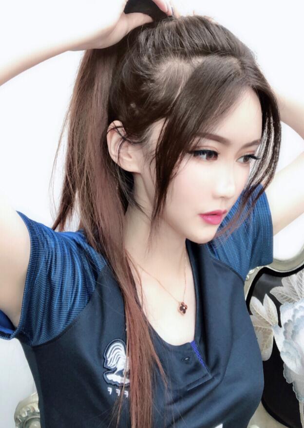 抖音二次元cos女神不知水舞sy高配版火舞走红完美身材圈粉无数