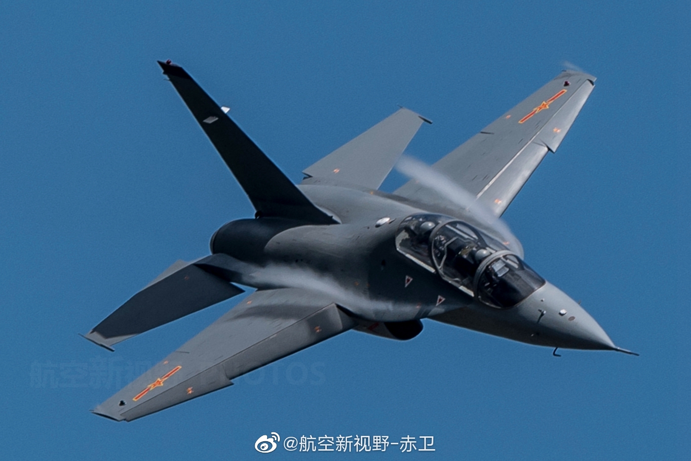 中国空军的小黄蜂战机空军最新教10飞机