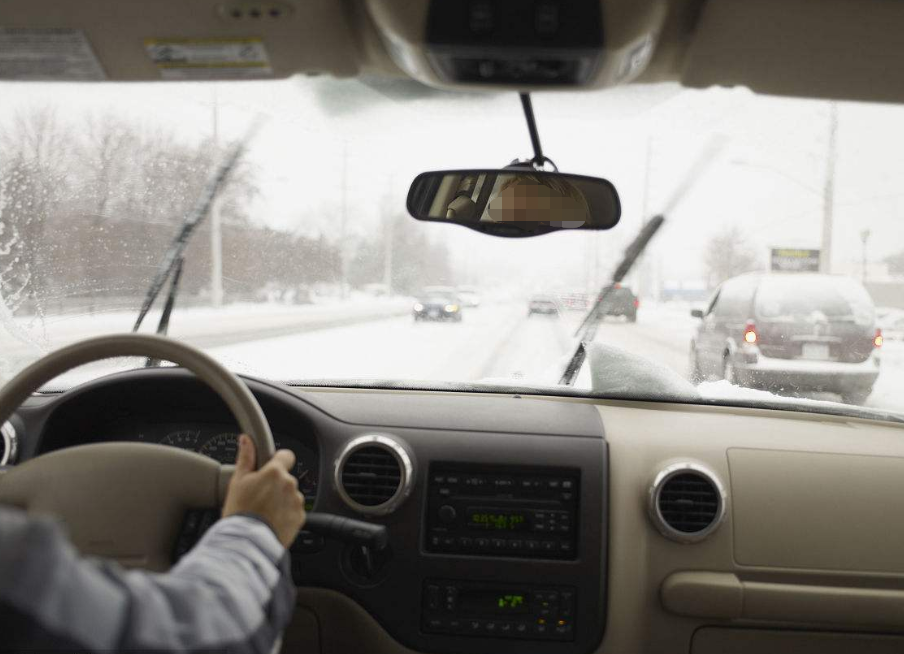 问题就出在车上这个地方-新浪汽车