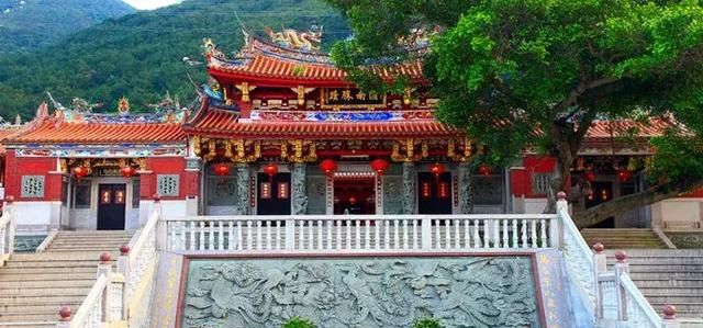 67泉州富美宫"泉郡王爷庙总摄司"68泉州东岳庙"泉州古城五岳之一"69