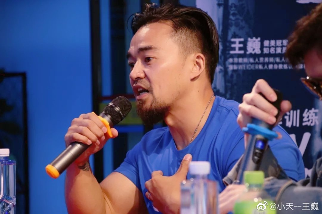 谢谢南宁的朋友来看我,谢谢对brace的支持,彼此支撑