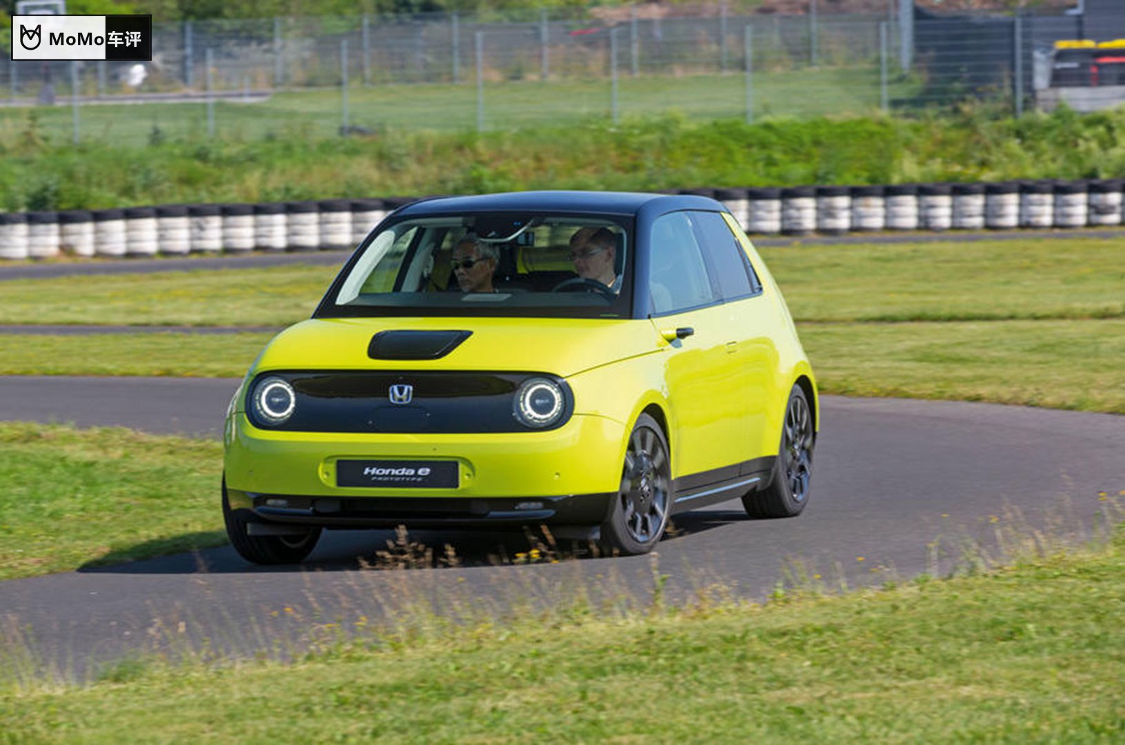 本田e电动车预售,精品小车人见人爱,但看价格连本田粉都沉默了