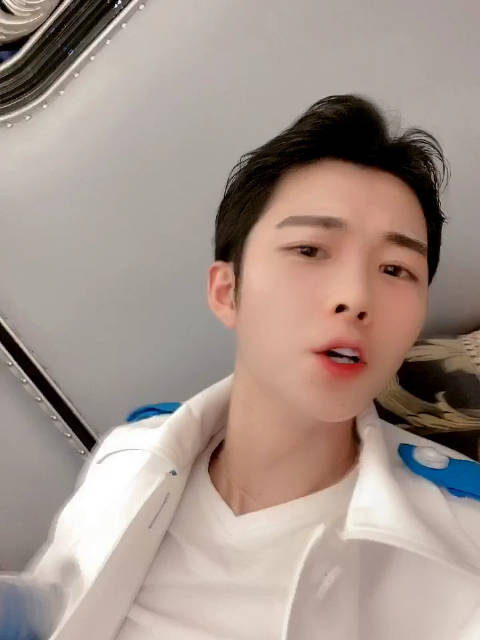 每天过的潇潇洒洒,嘘嘘服服