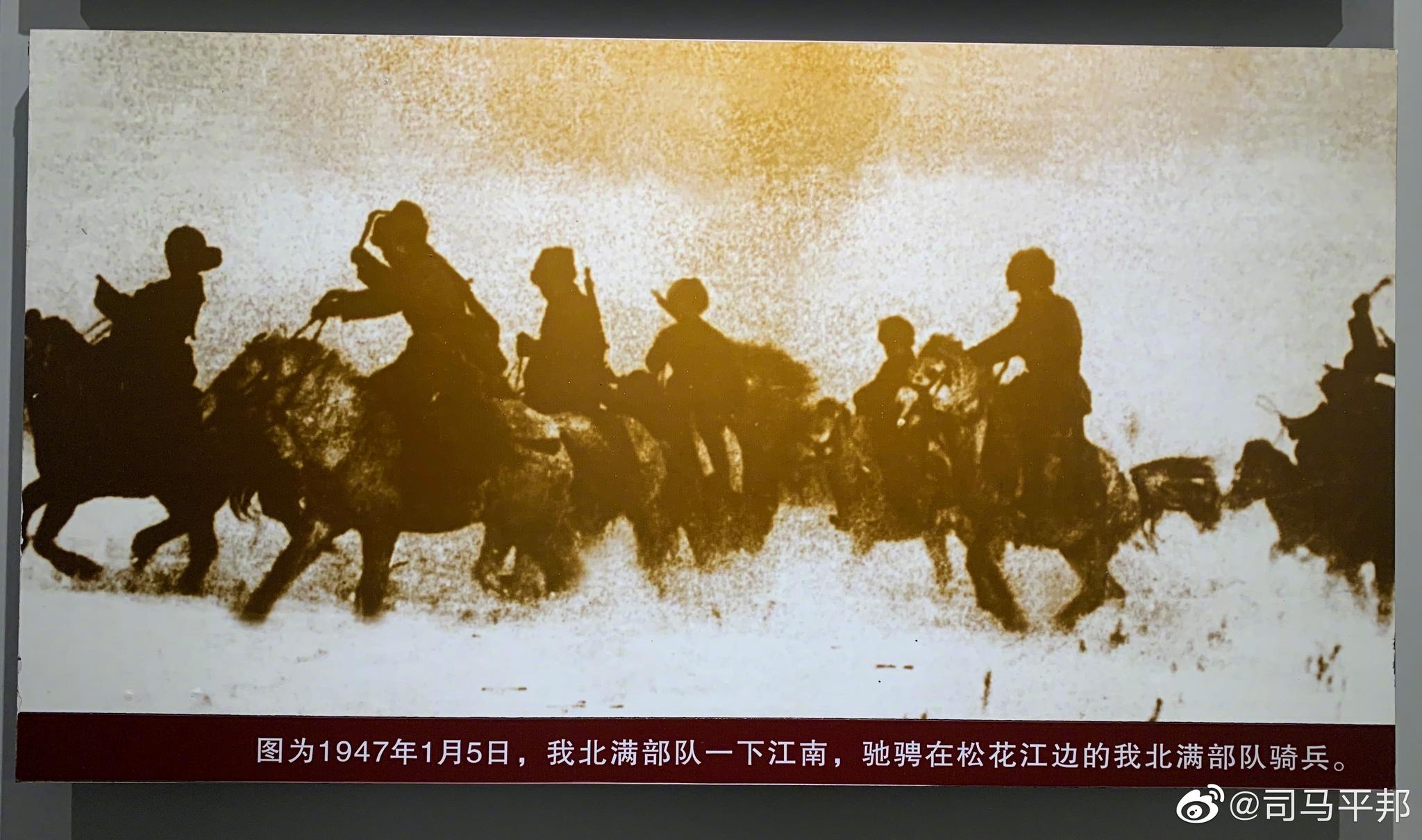发一组在四保临江战役中比较给力的战场照片,咬牙阻击、坚决进攻_新浪新闻