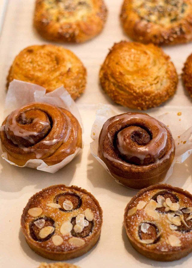 法国美食: 羊角面包