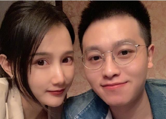 lol小智谈与伊芙蕾雅喝酒出事在ktv被人唱歌羞辱