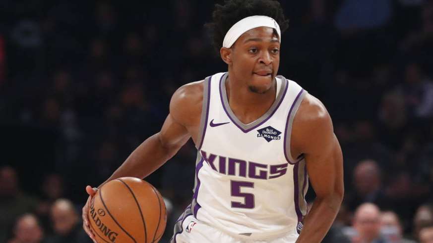 nba国王队的后卫福克斯希望自己下周重返赛场