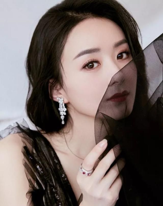 Fboys蔡徐坤王一博肖战赵丽颖杨幂迪丽热巴等