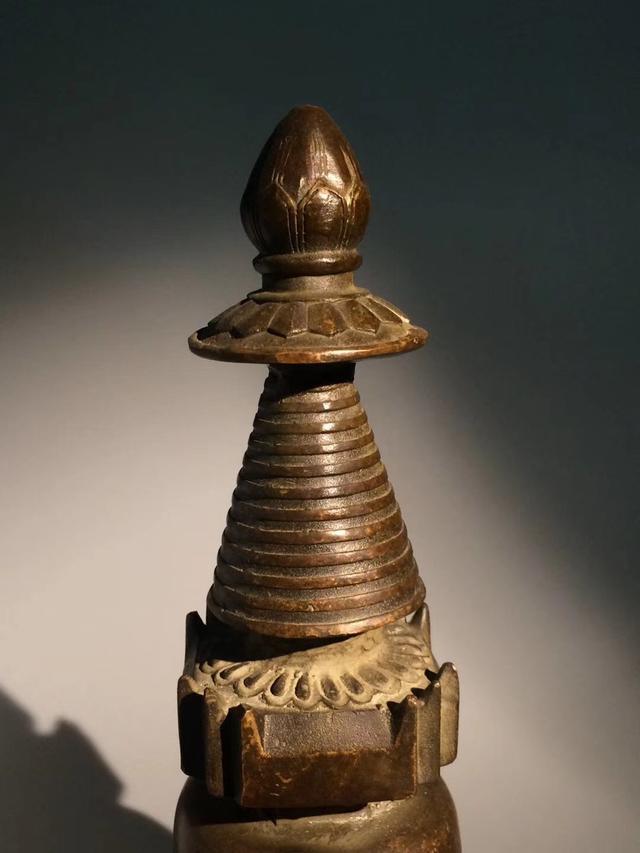 藏传"噶当塔"深沉的内敛之气沧桑之光与您鉴赏|阿