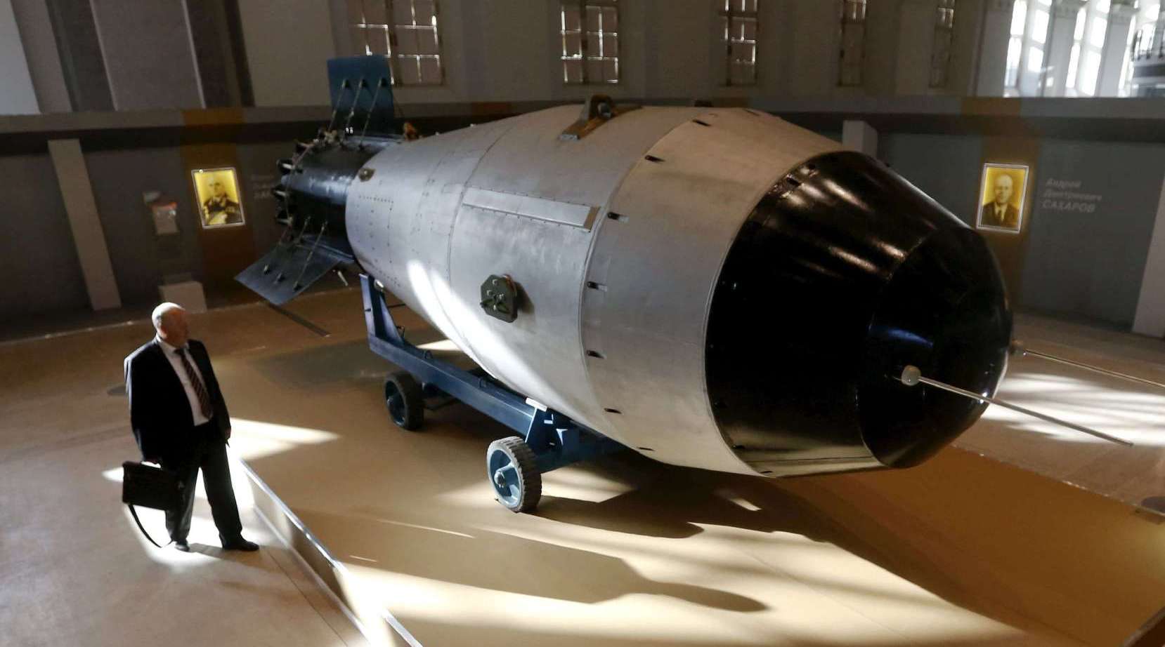 人类历史最大当量核爆,五千万吨tnt的三相弹——"沙皇炸弹"